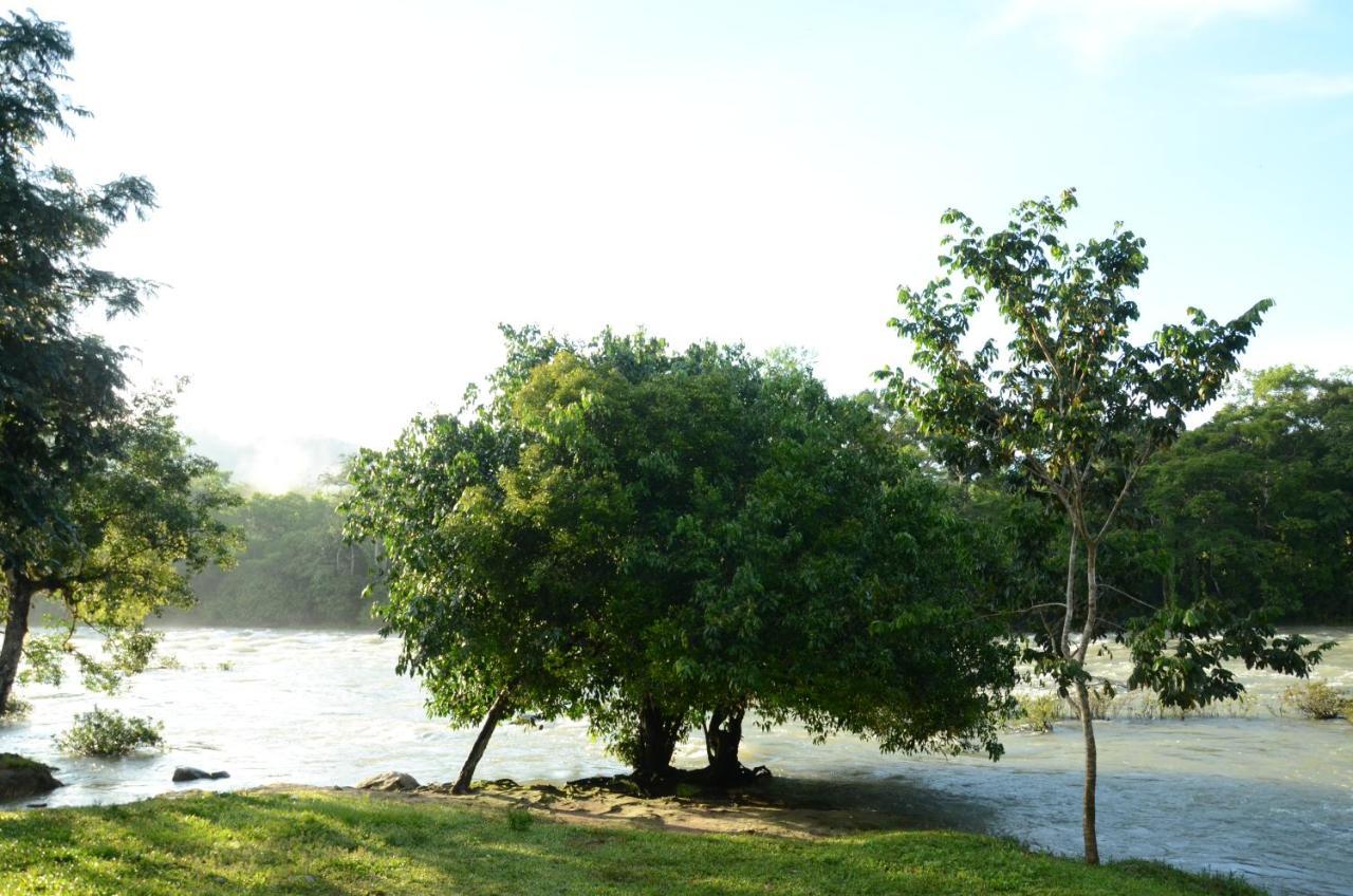 Ciudad De Las Rocas La Fortuna Gallo Giro 外观 照片